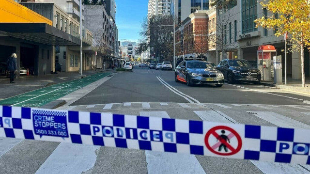 La police australienne a appréhendé sept individus lors de perquisitions antiterroristes mobilisant plus de 400 membres des forces de l'ordre, les considérant comme une "menace inacceptable" pour la population.
