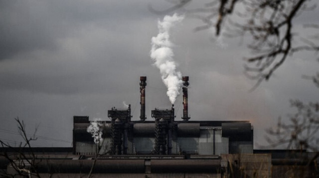 Chantier de construction métallique d'une usine d'ArcelorMittal, alors que le site met en œuvre un plan visant à réduire son empreinte carbone (CO2) jusqu'à 35 % d'ici 2030.