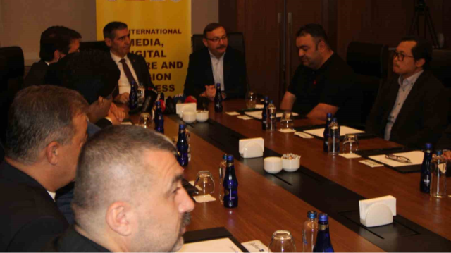 1er Congrès international sur les médias, la culture numérique et la religion, à l'Université Erciyes (ERÜ) de Kayseri, dans le centre de la Türkiye, le 26 avril 2024.