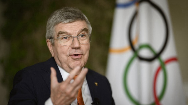 Le président du CIO, Thomas Bach, s'exprime lors d'une interview avant les Jeux Olympiques de Paris 2024, au siège du CIO à Lausanne, le 26 avril 2024.