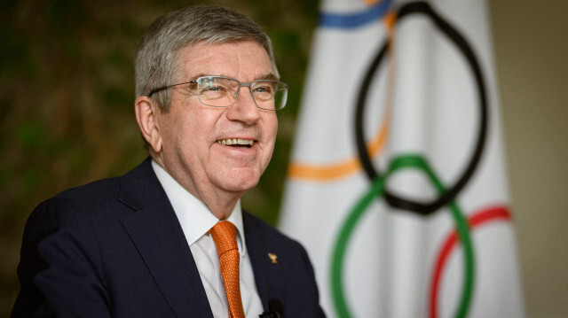 Le président du CIO, Thomas Bach, s'exprimant lors d'une interview avec l'AFP avant les Jeux Olympiques de Paris 2024, au siège du CIO à Lausanne, le 26 avril 2024.