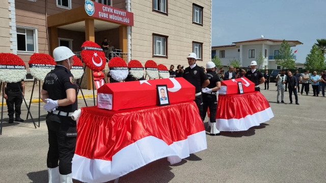 Polis Merkezi Amiri Başkomiser Kamuran Üçgül ile Asayiş Şube Müdürlüğü Ekipler Amiri Komiser Gökhan Özer meslektaşları tarafından vurularak şehit edilmişti.