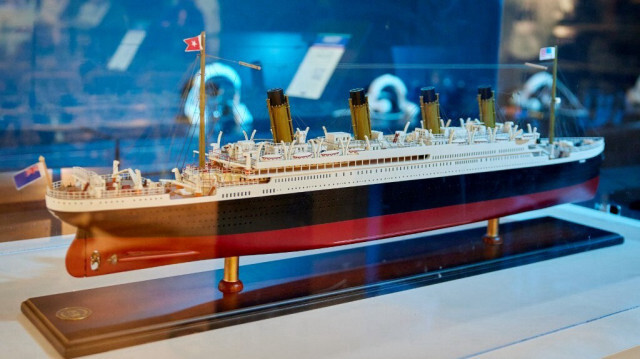 Vue générale de l'atmosphère à Titanic: The Exhibition le 10 avril 2024 à Skokie, Illinois. 