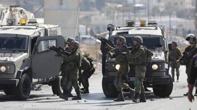 الضفة.. إصابة فلسطينيين اثنين برصاص إسرائيلي قرب قلقيلية