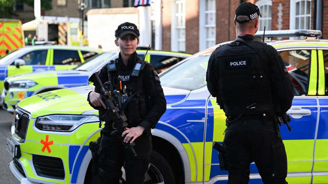 توقيف رجل هاجم بسيف عناصر أمن ومدنيين شرق لندن 