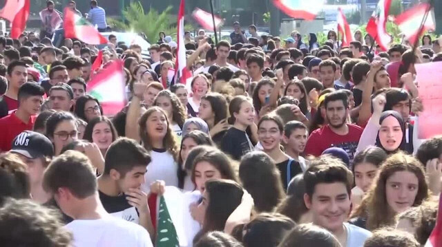 حراك الجامعات.. مئات الطلاب في لبنان يتظاهرون دعما لغزة