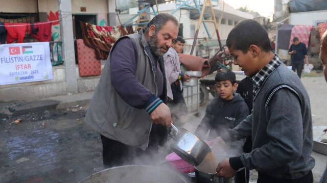 جمعية "صدقة طاشي" التركية تواصل تقديم المساعدات لغزة