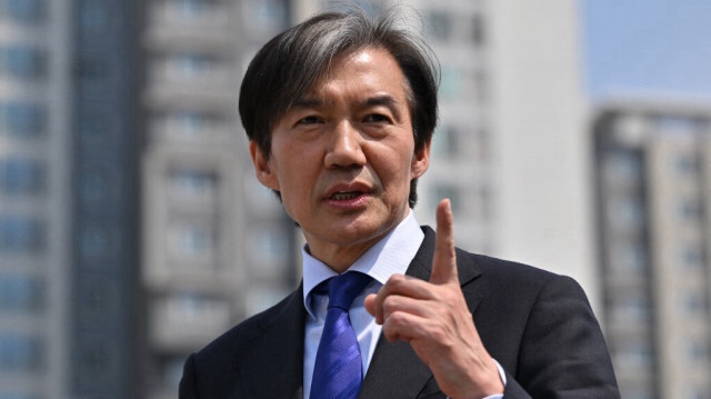Cho Kuk, chef du South Korean Rebuilding Korea Party, prend la parole lors d'un événement de campagne pour les prochaines élections législatives à Séoul le 4 avril 2024.