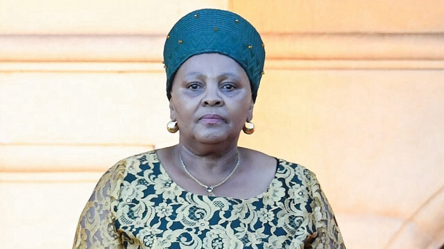 Une photo prise le 8 février 2024 montre le président de l'Assemblée nationale d'Afrique du Sud, Nosiviwe Mapisa-Nqakula, assistant au discours sur l'état de la nation à l'hôtel de ville du Cap. 