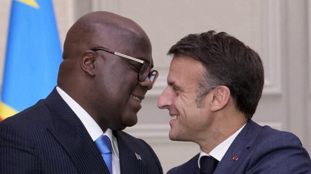 Le président français Emmanuel Macron et le président de la République démocratique du Congo Félix Tshisekedi lors d'une conférence de presse au palais de l'Élysée à Paris, le 30 avril 2024.