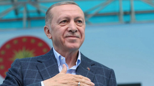Cumhurbaşkanı Erdoğan'dan 1 Mayıs mesajı: Helal rızık peşinde koşan emekçi kardeşlerimi selamlıyorum