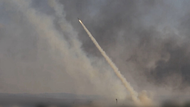 إصابة إسرائيلية جراء إطلاق صواريخ من غزة على بئر السبع