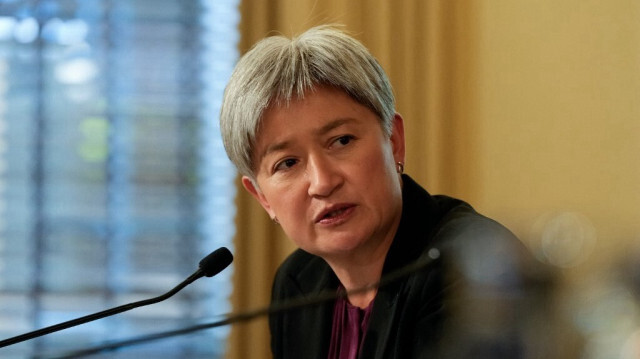 La ministre australienne des Affaires étrangères, Penny Wong, s'exprime lors d'une conférence de presse conjointe à l'issue d'une réunion des ministres des Affaires étrangères et de la Défense de l'Australie et de la Corée du Sud à Melbourne, le 1er mai 2024.