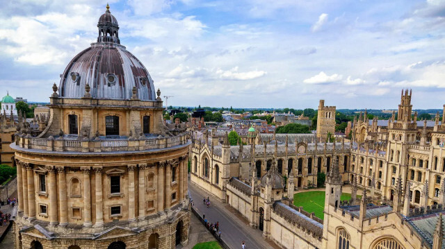 Oxford Üniversitesi