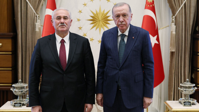 Mehmet Akarca'dan Cumhurbaşkanı Erdoğan'a veda ziyareti