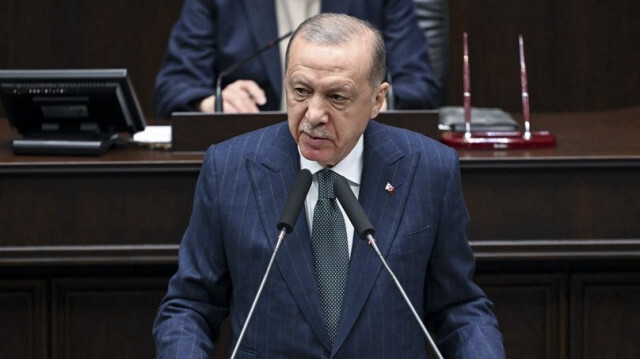 Le Président turc, Recep Tayyip Erdogan, assiste à la réunion du groupe de son parti à la Grande Assemblée nationale de Turkiye à Ankara, le 15 mai 2024.