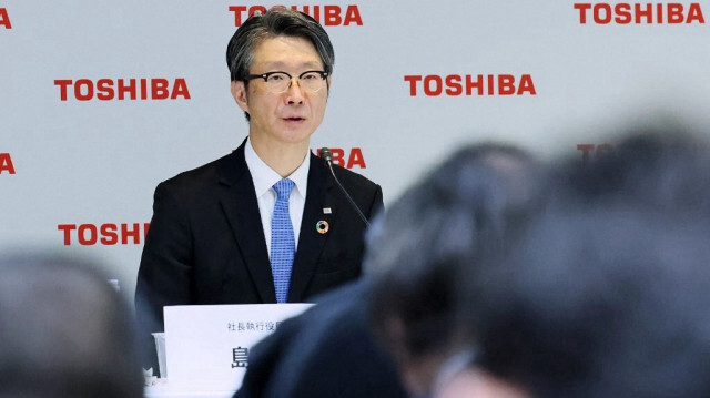 Le président de Toshiba, Taro Shimada, s'exprime lors d'une conférence de presse dans le quartier de Minato à Tokyo, le 16 mai 2024.