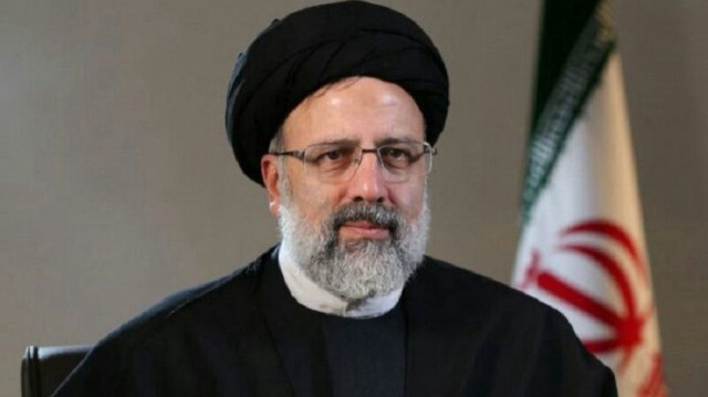 مسؤول إيراني يعلن سقوط مروحية من أصل 3 كانت تقل رئيسي 