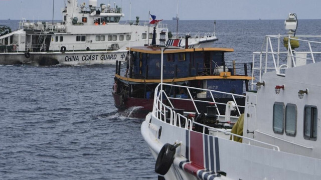 Le ministère philippin des Affaires étrangères a convoqué le deuxième de l'ambassade de Chine aux Philippines après le "harcèlement de navires philippins" en mer de Chine méridionale.