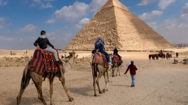 مسؤول مصري: تحسن العلاقات يقفز بأرقام السياحة التركية إلى مصر