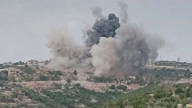 الاحتلال الإسرائيلي يعلن قصف أهداف لحزب الله جنوبي لبنان