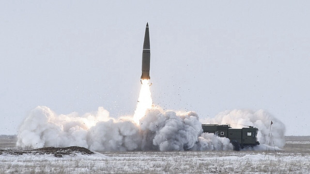 Rusya'dan Ukrayna sınırında nükleer silah tatbikatı