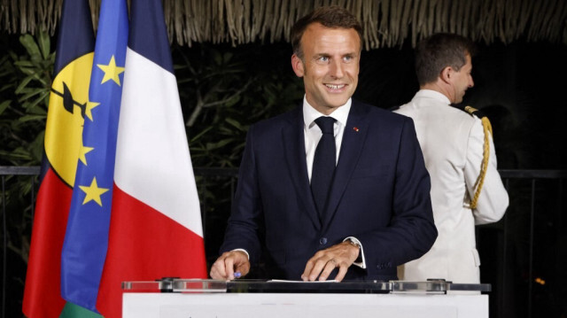 Le président français Emmanuel Macron prononce un discours au Haut-commissariat de la Nouvelle-Calédonie à Nouméa, le 22 mai 2024.