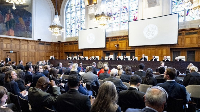 Des juges de la Cour internationale de justice lors d'une session où l'équipe juridique d'Israël présentait sa réponse à la requête de l'Afrique du Sud à La Haye, aux Pays-Bas, le 17 mai 2024.