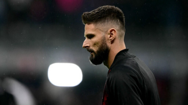 Le joueur français de l'AC Milan, Olivier Giroud, a annoncé que l'Euro 2024 serait sa dernière compétition internationale avec l'équipe de France.