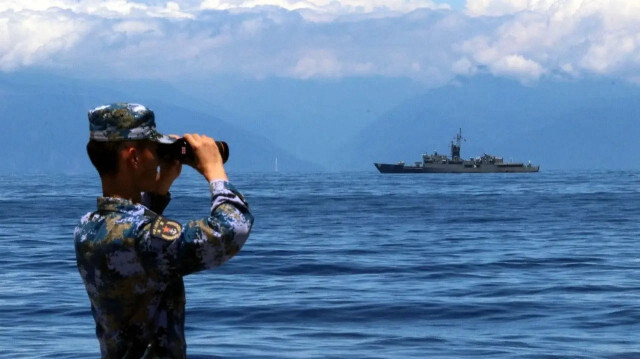 Tayvan: Ada çevresinde Çin'e ait 49 askeri hava aracı ve 26 gemi görüldü
