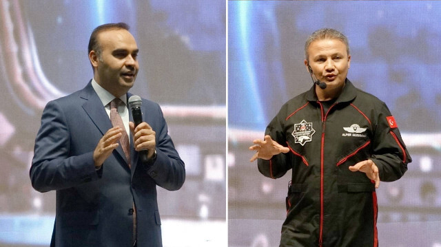 Sanayi ve Teknoloji Bakanı Mehmet Fatih Kacır ile İlk Türk Astronot Alper Gezeravcı