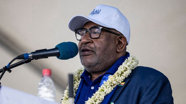 Le Président comorien Azali Assoumani, réélu en janvier 2024, est officiellement investi en tant que Président de la République, le 26 mai 2024.