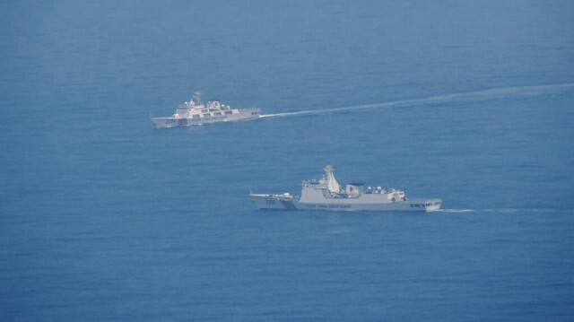 Des navires des garde-côtes chinois naviguant dans une zone prés de Taïwan, le 24 mai 2024.