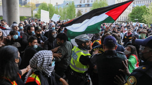 الولايات المتحدة.. توقيف شخص قاد سيارته وسط متظاهرين مؤيدين لفلسطين