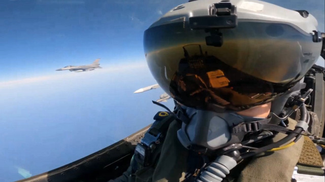 MSB, eğitim uçuşunun görüntülerini yayımladı. 