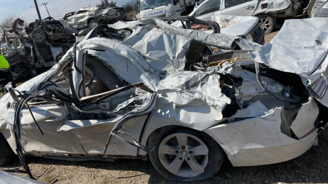 Depremde hasar gören araçlarla 'change' dolandırıcılığına: 9 gözaltı
