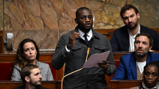 Le député français du parti d'opposition La France insoumise, Carlos Martens Bilongo.