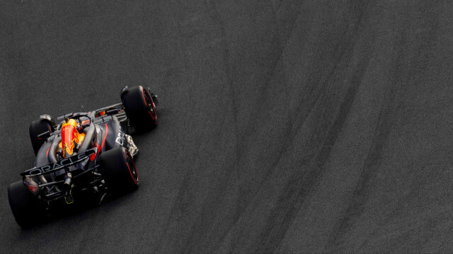 Red Bull takımının Hollandalı pilotu Max Verstappen, yarışa ilk sıradan başlayacak.