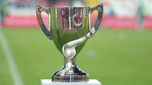 Ziraat Türkiye Kupası'nda yarı finalistler belli oluyor.