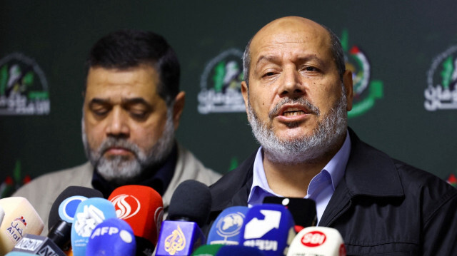 وفد حماس يصل القاهرة لمتابعة مفاوضات صفقة الأسرى ووقف الحرب 