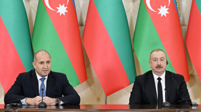 Президент Ильхам Алиев пригласил Президента Болгарии на COP29