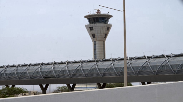 Vue générale de la tour de contrôle de l'aéroport international Blaise Diagne à Diass le 9 mai 2024. 