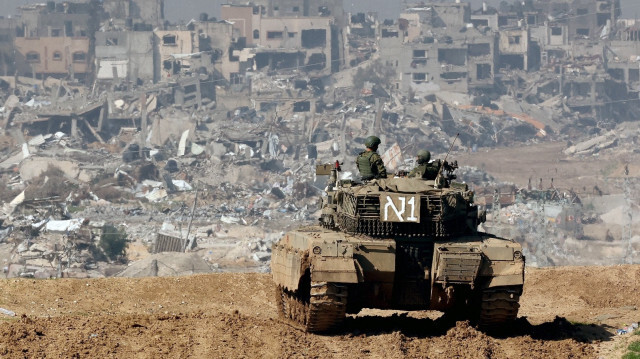 مسؤول إسرائيلي: تأخير إرسال الأسلحة الأمريكية قد يغير خطط الحرب
