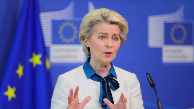 رئيسة المفوضية الأوروبية: يجب بدء مفاوضات انضمام أوكرنيا للاتحاد