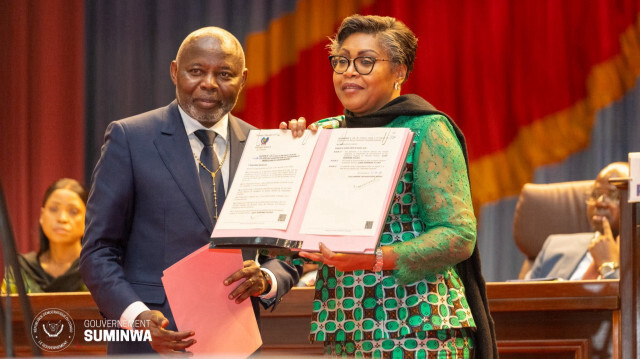 La Première ministre de la République Démocratique du Congo (RDC), Judith Suminwa Tuluka, et le Président de l'Assemblée nationale, Vital Kamerhe