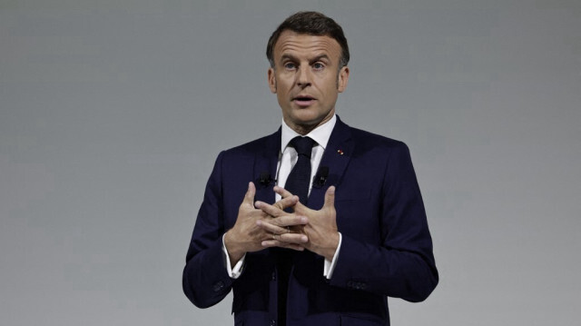 Le président français Emmanuel Macron lors d'une conférence de presse au Pavillon Cambon Capucines à Paris, en France, le 12 juin 2024.