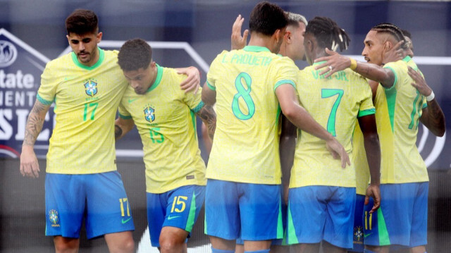 Les joueurs brésiliens lors du match amical entre les États-Unis et le Brésil au Camping World Stadium d'Orlando, Floride, le 12 juin 2024.