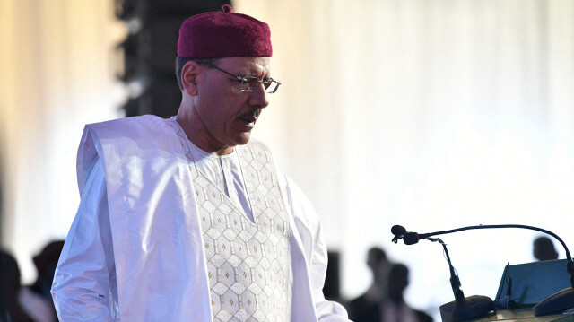 Le président nigérien Mohamed Bazoum s'exprimant lors de l'inauguration de la Dangote Petroleum Refinery and Petrochemicals à Lagos, le 22 mai 2023. 