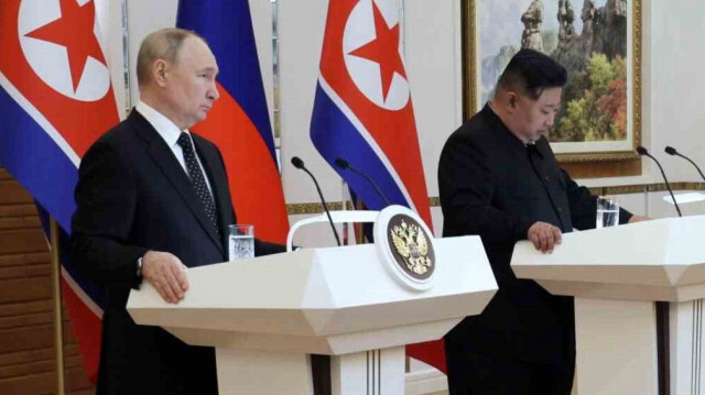 Le président russe Vladimir Poutine et le leader nord-coréen Kim Jong Un, à Pyongyang, le 19 juin 2024.