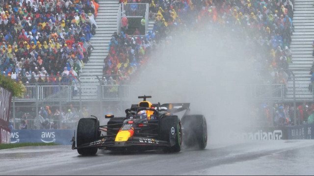 Le pilote néerlandais de Red Bull Racing, Max Verstappen, pendant le Grand Prix de Formule 1 du Canada 2024 au Circuit Gilles-Villeneuve à Montréal, Canada, le 9 juin 2024.